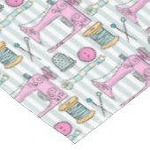 naaimachine - roze naaiwerk tafelkleed (Gekanteld)