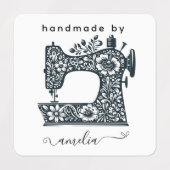 Naaimachineontwerp stof kleding met eigen naam labels (Design 1)