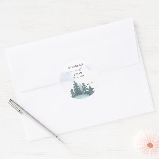 Naaldbomen Blauw Bruiloft Ronde Sticker (Envelop)