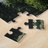 Naaldbomen met bergachtergrond legpuzzel (Zijkant)