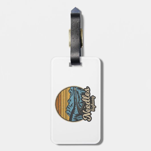 Naalden Highway South Dakota Retro Bagagelabel (Achterkant verticaal)