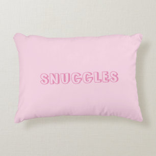 Naam aanpassen "Snuggles" Lichtroze Accent Kussen