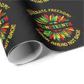 Naam bewerken Text Juneteenth Sunflower & Slogans Cadeaupapier (Rol Hoek)
