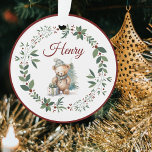 Naam Bourgondië Schattige Teddy Kerstboom Ornament<br><div class="desc">Personaliseer deze Bourgondische Schattigee Teddy kerstboomdecoratie door de naam van een geliefde toe te voegen. Een geweldige manier om een speciale herinnering te vieren met een betekenisvolle aandenken. Ideaal voor kinderen,  familie en vrienden.</div>