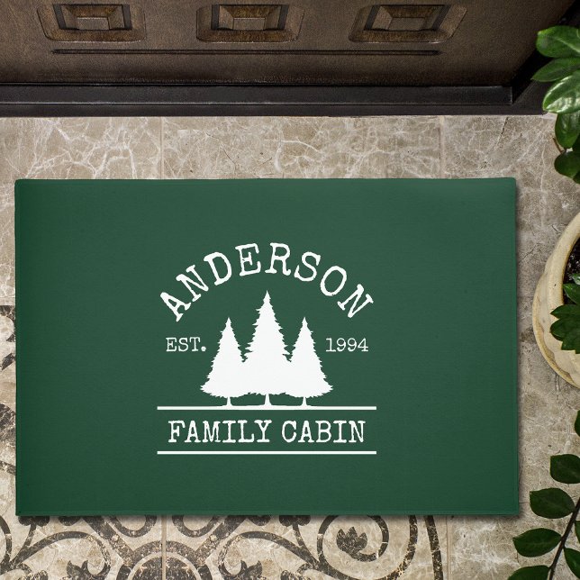 Naam Cabine Familienaam Forest Green Deurmat (Customize to change background color, text size or text style.)