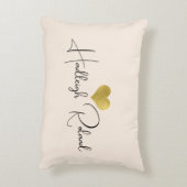 Naam Calligrafie Monogram Hart Accent Kussen (Achterkant (Verticaal))