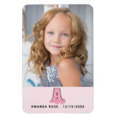 Naam Datum en Monogram A Kinder roze alligator Fot Magneet (Verticaal)
