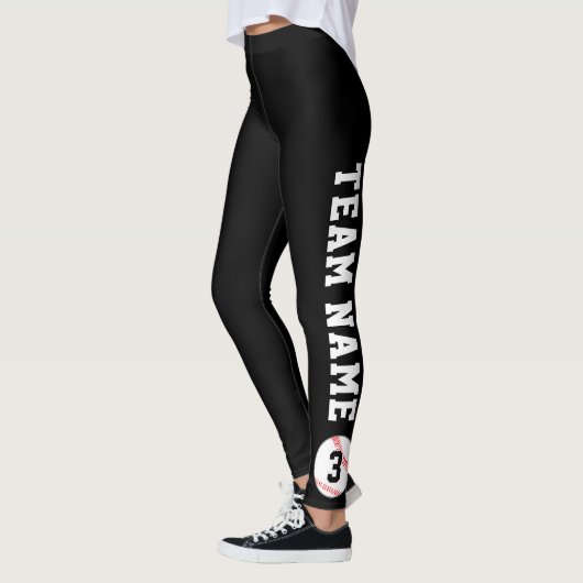 Naam en afspeelnummer van het aangepast team van B Leggings (Links)