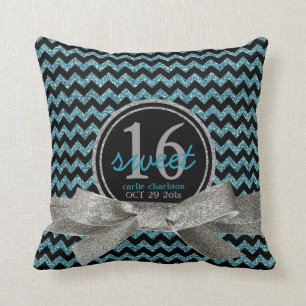Naam en geboortedag Aqua Black Chevron Sweet 16 Kussen