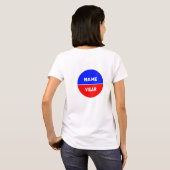 Naam en jaar op blauwe en rode cirkel t-shirt (Achterkant volledig)