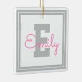 Naam en monogram van de kabelvorm | Lichtgrijs en  Keramisch Ornament (Rechts)