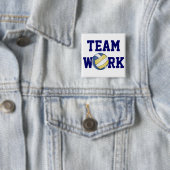Naam en nummer volleybalteam vierkante button 5,1 cm (In situ)