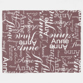 Naam Gedrukt in Wit all-over een Fired-Brick Fleece Deken (Voorkant (Horizontaal))