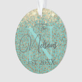 Naam Glittery Gold Feathers Monogram Ornament (voorkant)