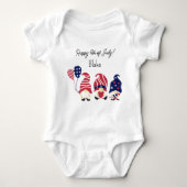Naam, Gnomes, 4 juli Pasgeboren tot 24mos Jersey Romper (Voorkant)