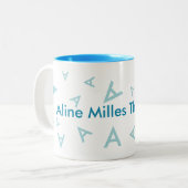 naam & initiaal letter, blauwe typografie cool tweekleurige koffiemok (Voorkant links)