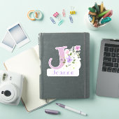 Naam & Initiaal met Bloemendesign Sticker Uitknipp (iPad Cover)
