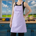 Naam lavendelmonogram schort<br><div class="desc">Violet,  lavendelkleurige achtergrond. Personaliseer en voeg uw voornaam,  monogram initialen en volledige naam toe. Gebruik de spatie achter om te verwijderen als u het schort wilt zonder uw volledige naam.</div>