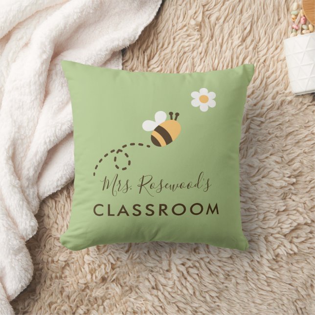 Naam leraar: Classroom Bee Dusty Green Kussen (Deken)