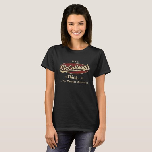Naam MCCULLOUGH, MCCULLOUGH familienaam crest T-shirt (Voorkant volledig)