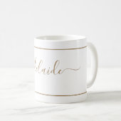 Naam modern Gold White Monogram Chic Girly Script  Koffiemok (Voorkant rechts)