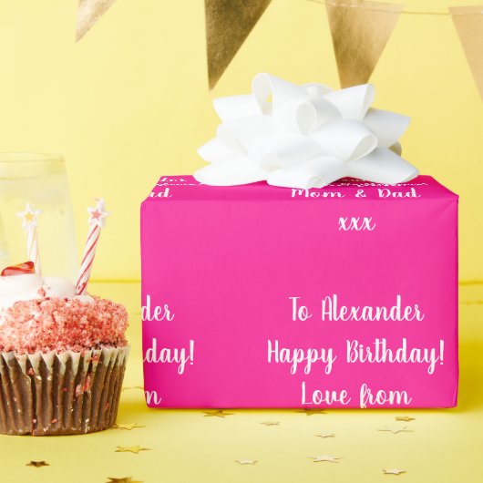 Naam Modern Typografie Hot Pink Happy Birthday Cadeaupapier (Verjaardagsfeest)