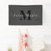 Naam & Monogram | Donkergrijs Spandoek (Insitu)