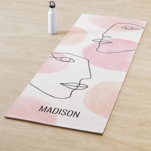 Naam Monogram lijn Tekeningsvlakken roze Yogamat (In situ)