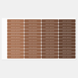Naam op bruine kleefstof labels