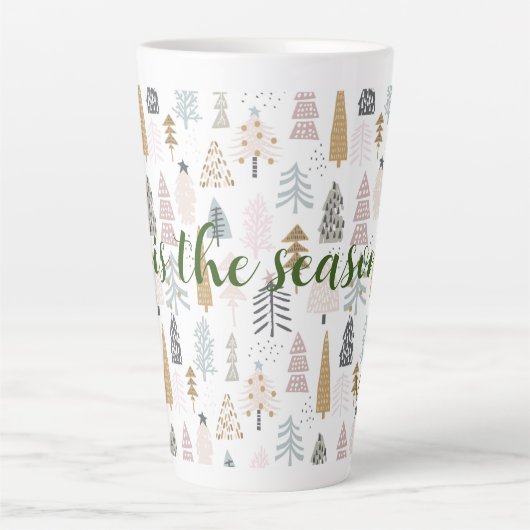 Naam op tis het seizoen Winterbomen 17oz Latte Mok (Voorkant)