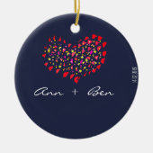 Naam Plus Rood Hart Datum Ornament (Voorkant)