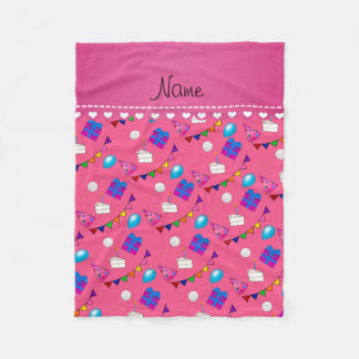 Naam roze verjaardagstaart pet ballonnen fleece deken
