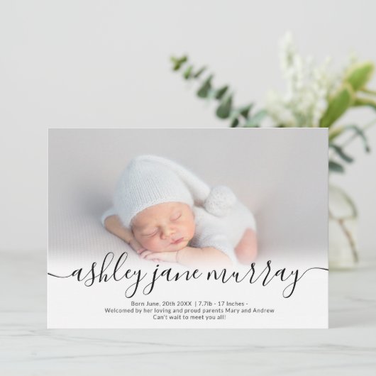 Naam script hartfoto zwarte neutrale baby geboorte aankondiging (Staand voorkant)