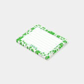 Naam: Sint Patrick's Green Random Shamrock Pattern Post-it® Notes (Schuin)