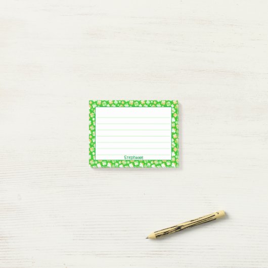 Naam: Sint Patrick's Green/White Shamrock Pattern Post-it® Notes (Op bureau)