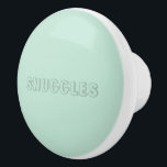 naam "Snuggles" zeelamantgroen Keramische Knop<br><div class="desc">naam "Snuggles" zeemleder groene keramische knop</div>