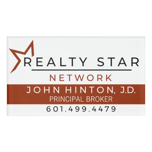 Naam Tage, wit met rode banner Naambadge (Voorkant)