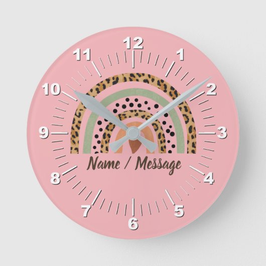 Naam tekstluipaard afdrukken regenboogroze  ronde klok (Voorkant)