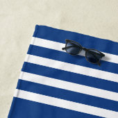 Naam van het vaartuig aan de grens met een ankerto strandlaken (In situ)