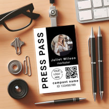naamkaartjes wit QR-code media pers ID-badge