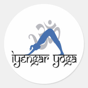 Naar beneden gerichte Dog Iyengar Yoga Ronde Sticker