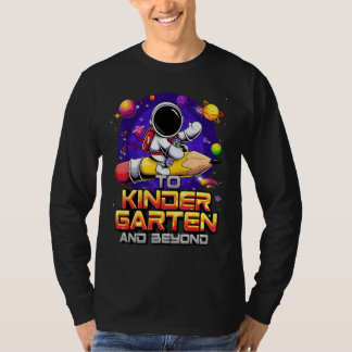 Naar de kleuterschool en verder astronaut terug na t-shirt