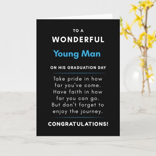Naar een geweldig jong Man op zijn Afstuderen dag Kaart (Gele Bloem)