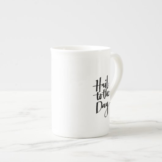 Naar het uur, naar de dag. porselein kop (Voorkant rechts)