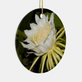 Nacht bloeiende bloementbloem. keramisch ornament (Rechts)