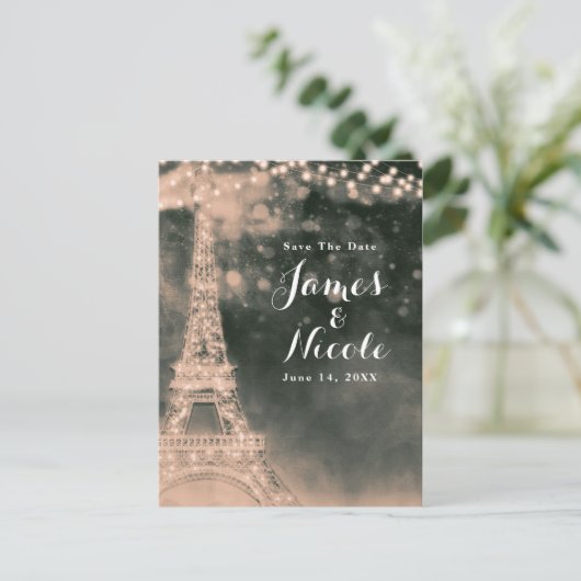 Nacht in Parijs Eiffeltoren & Lichten Save the Dat Aankondigingskaart (Staand voorkant)