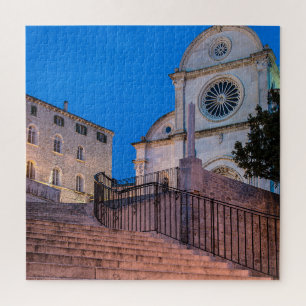 Nacht uitzicht trappen en kerk in Split, Kroatië Legpuzzel