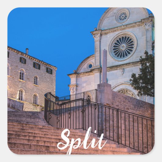Nacht uitzicht trappen en kerk in Split, Kroatië Vierkante Sticker (Voorkant)