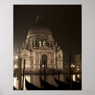 Nachtbeeld over water van San Giorgio Maggiore Poster