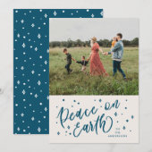 Nachtblauwe vrede op aarde Lettering Foto Feestdagenkaart (Voorkant / Achterkant)